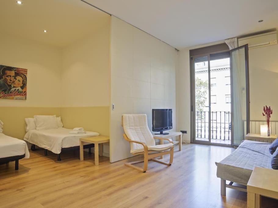 ¡Apartamento En El Centro De Barcelona! Экстерьер фото