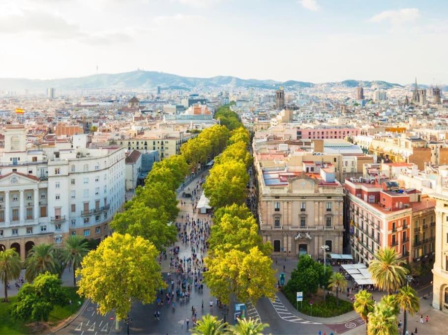 ¡Apartamento En El Centro De Barcelona! Экстерьер фото